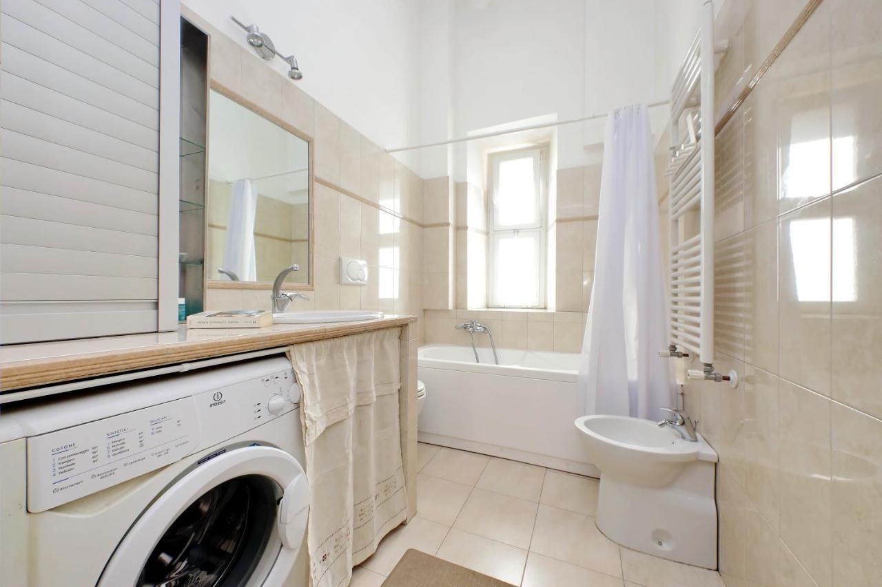 Fm Apartment Rome Bagian luar foto